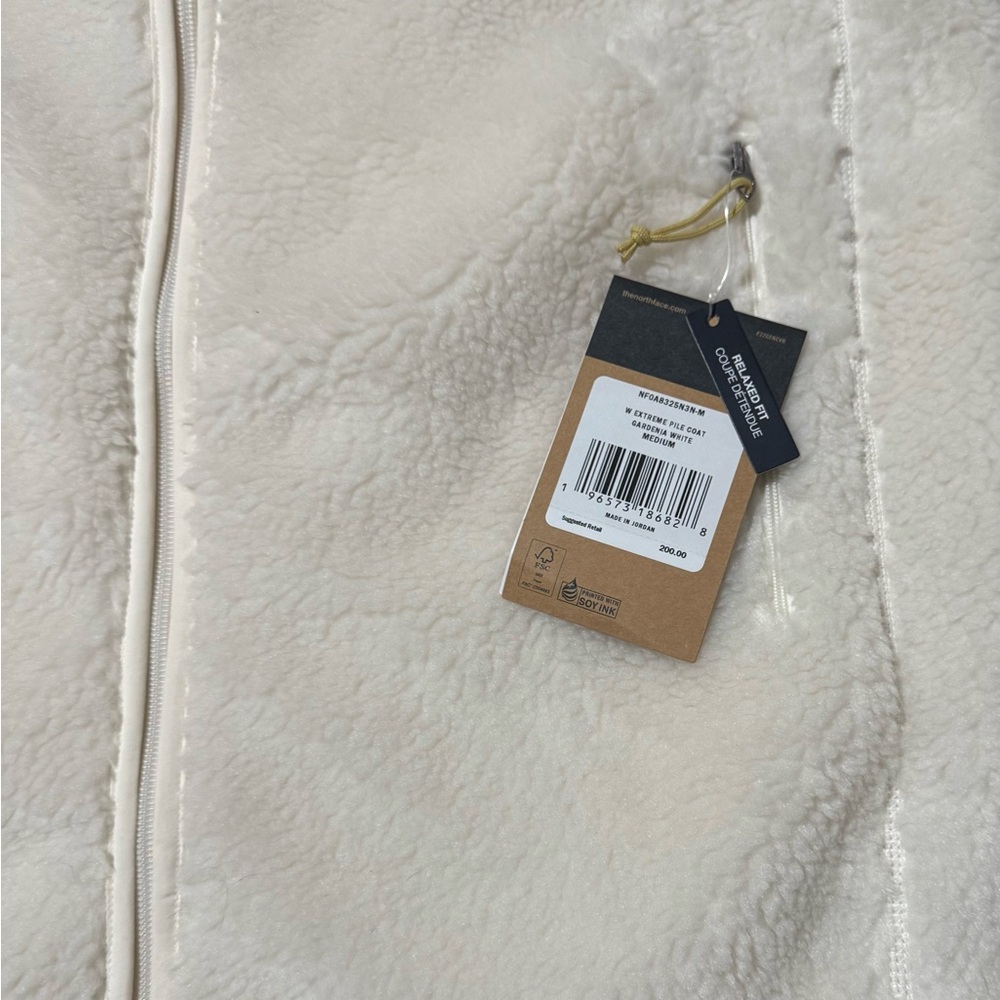 The North Face NWT Extreme Pile Full Zip Coat in Gardenia White - Picture 5 of 8